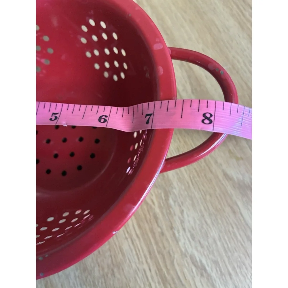 Colander‎ Red 6